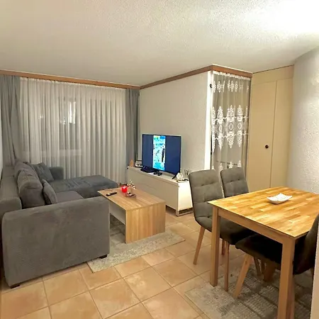 Mountain View Near Brig Station, Self Check-in Apartamento Naters
