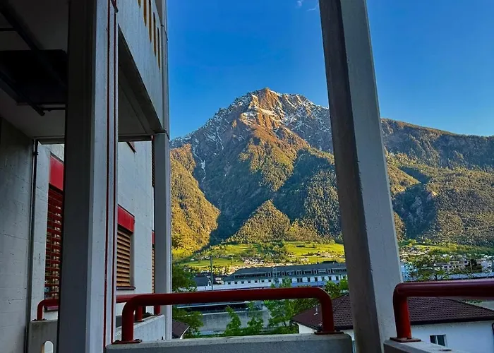 Mountain View Near Brig Station Apartamento Naters